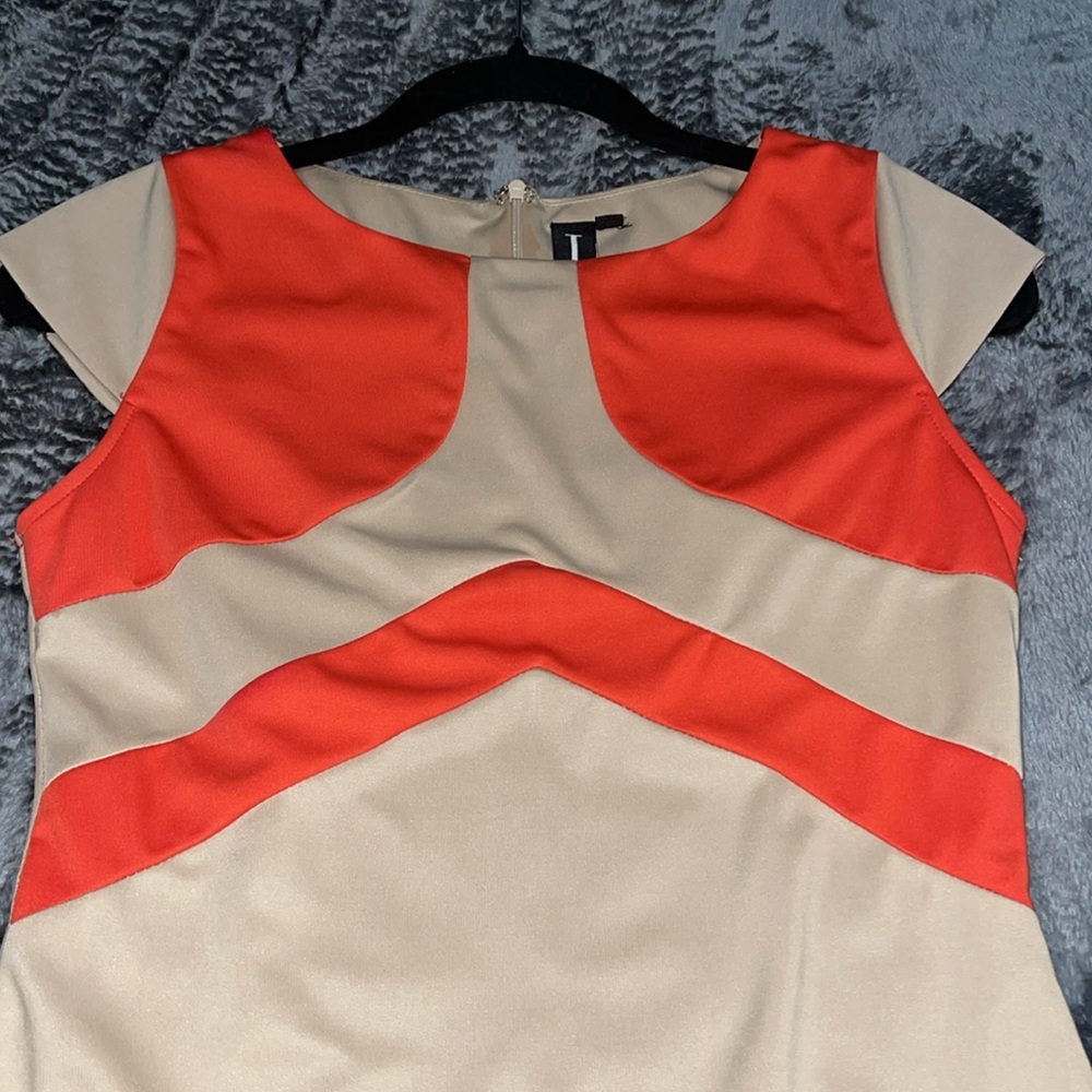 Unique Dress - image 6